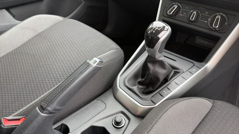 Volkswagen Polo 1.0 TSI Life 5dr Petrol Hatchback